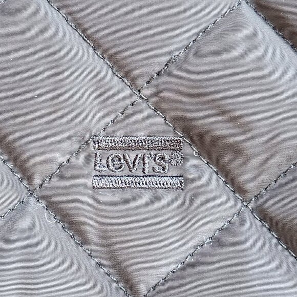 NWT Levi's Quilted Bomber Jacket Black Small - Picture 6 of 8